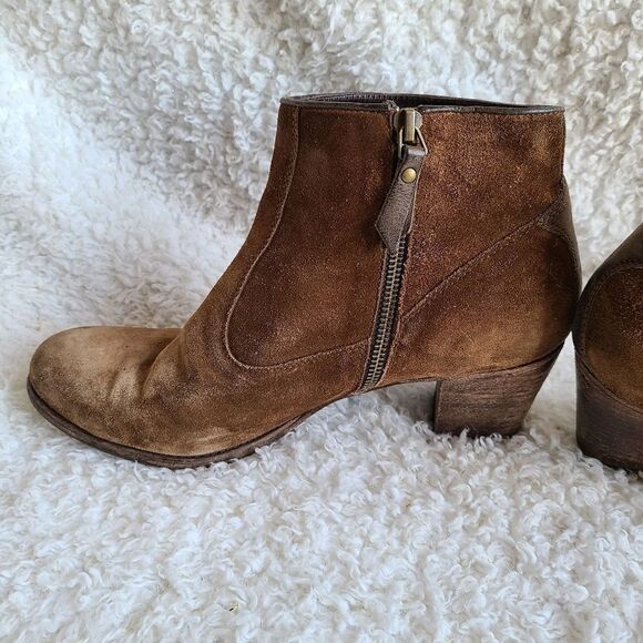 N.D.C. Made by Hand Suede Leather Ankle Boots - Picture 5 of 11